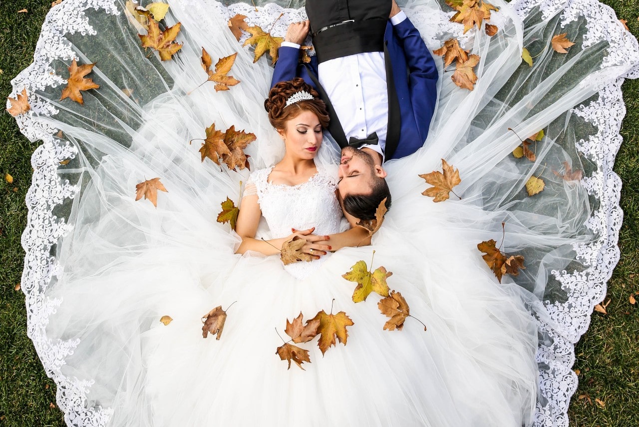 october wedding picture