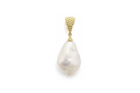 A Lagos yellow gold and pearl pendant, available at Northeastern Fine Jewelry.